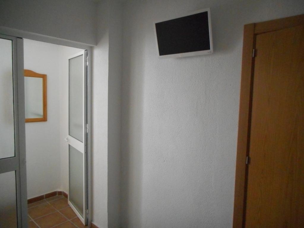 Hostal Paco Pepe Conil De La Frontera Bilik gambar