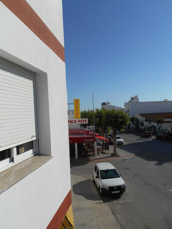 Hostal Paco Pepe Conil De La Frontera Bilik gambar