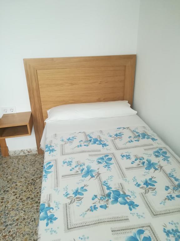 Hostal Paco Pepe Conil De La Frontera Luaran gambar