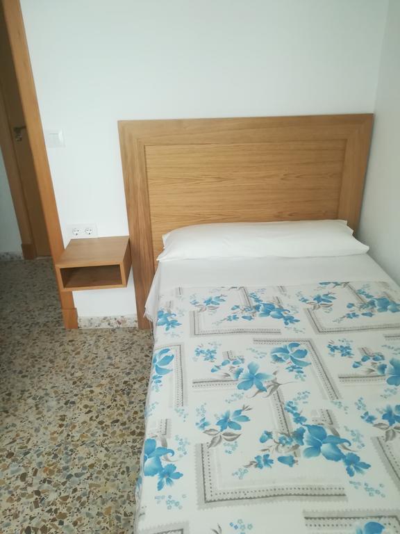 Hostal Paco Pepe Conil De La Frontera Luaran gambar